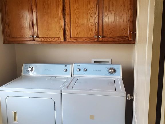 5th image of 1815 Horsetail Fls APT 3