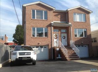 216 4th St #A, Fairview, NJ 07022