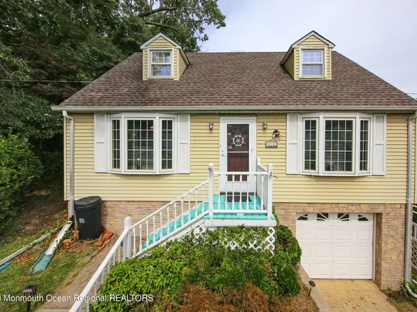 212 Linden Avenue, Highlands, NJ 07732