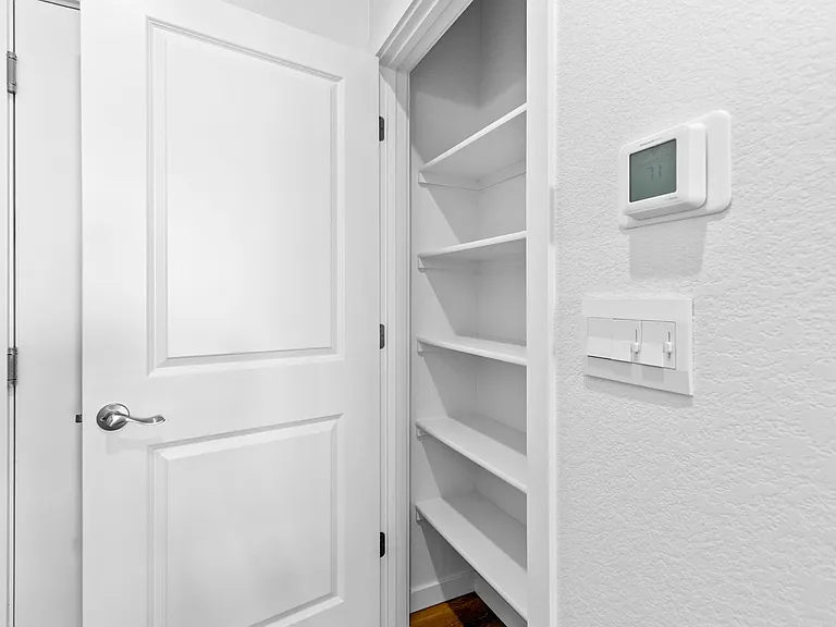 1508 Higgins Creek Dr — Photo 15
