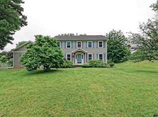 36 Erie Dr, Slingerlands, NY 12159