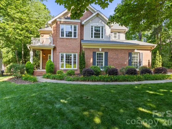 107 Jib Ln, Mooresville, NC 28117