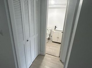 651 Pine Dr, Pompano Beach, FL 33060