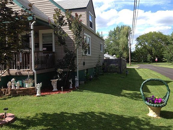 3rd image of 1053 Eldorado Ave