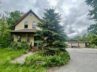 17 McSoley Ave, Taunton, MA 02780