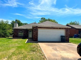 5183 S 34th West Ave, Tulsa, OK 74107