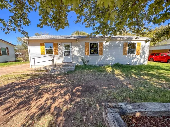 2524 Kansas Ave, Woodward, OK 73801