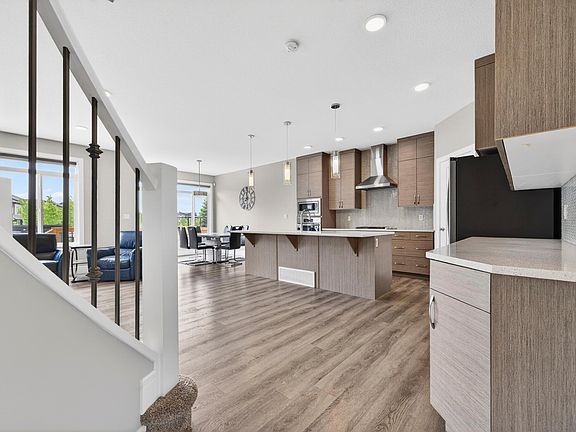 2nd image of 2083 Price Lndg SW