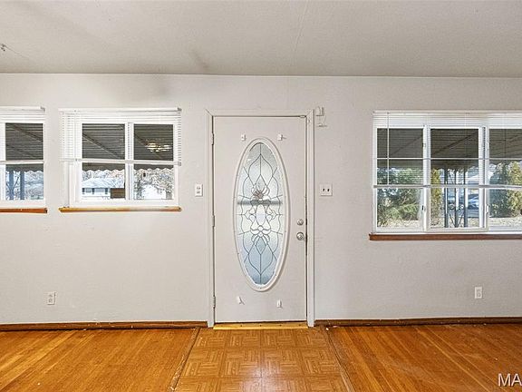 5th image of 200 McAlpine Dr
