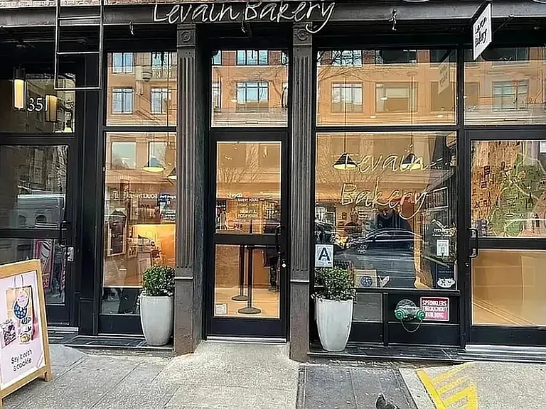 244 W 22nd St #5B — Photo 11