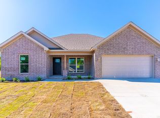 424 Gia St, Bono, AR 72416