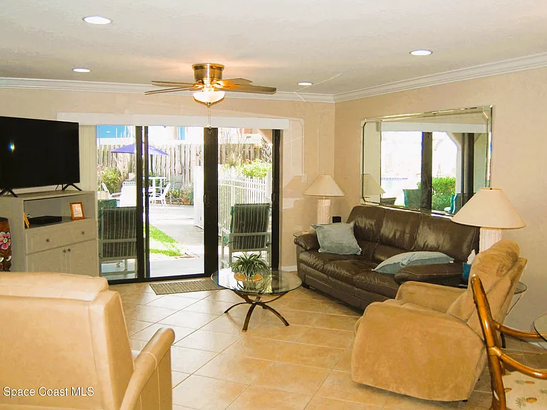 5350 Ocean Beach Blvd #103 — Photo 6