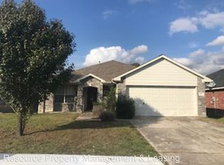 32022 Ashton Ln, Pinehurst, TX 77362