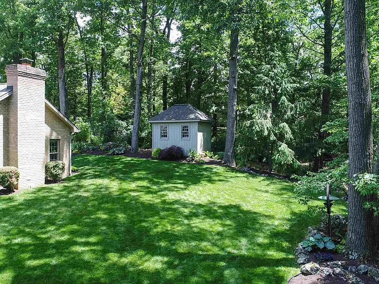 192 Diamond Ct — Photo 25