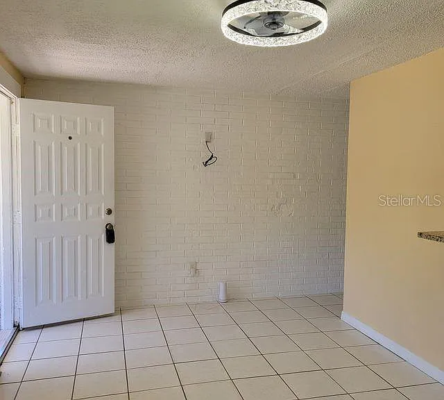 7431 Sheepshead Dr — Photo 4