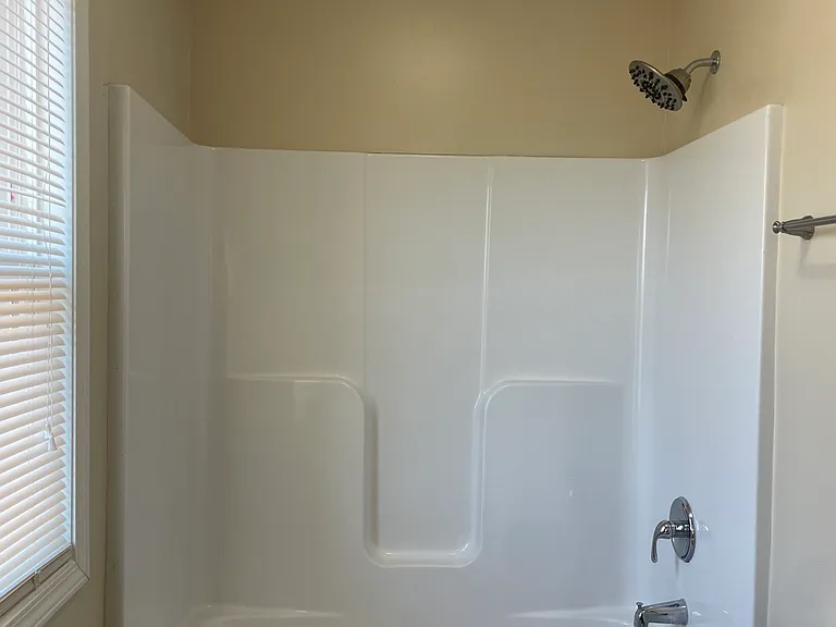 279 Rock Hill Rd — Photo 18