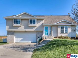 15109 Marseille Ave, Bellevue, NE 68123