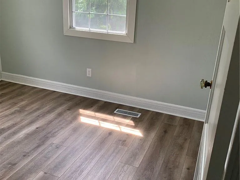 508 Schuyler Dr — Photo 10