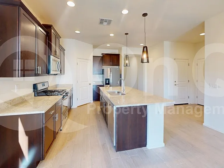 14040 E Red Pine Pl — Photo 3