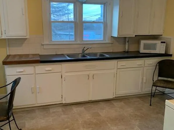 1506 East St Floor 2, Pittsfield, MA 01201