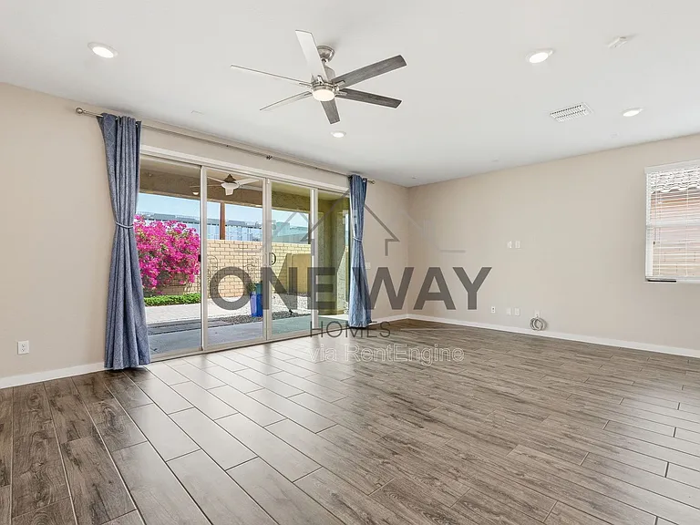 9836 E Red Giant Dr — Photo 11