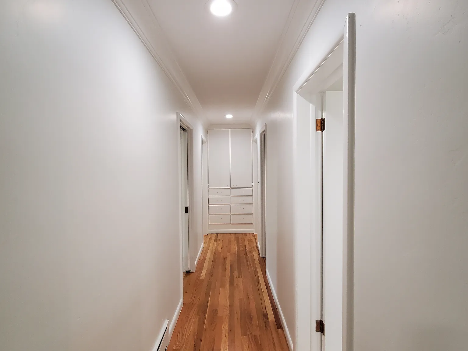 4 bed, 2980 sqft, $3,075 — Photo 4
