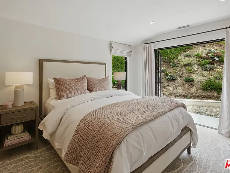6326 Trancas Canyon Rd — Photo 30