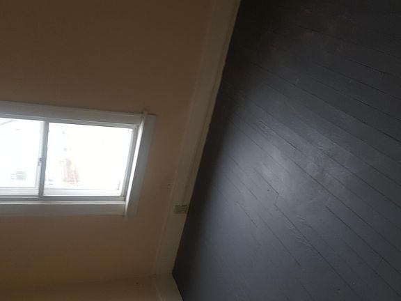 5th image of 287 Ira Ave