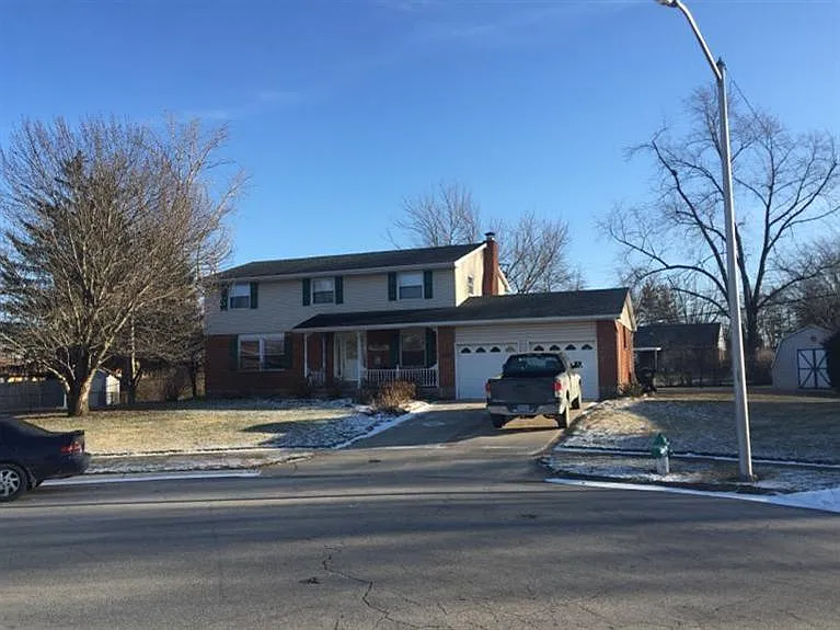 604 Little Ct photo 1