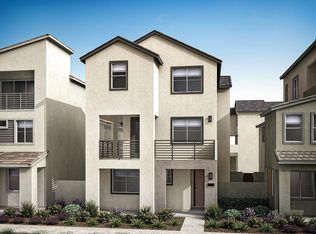 27310 Bear Paw Ln, Valencia, CA 91381