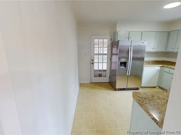 4020 Welmont Dr — Photo 4