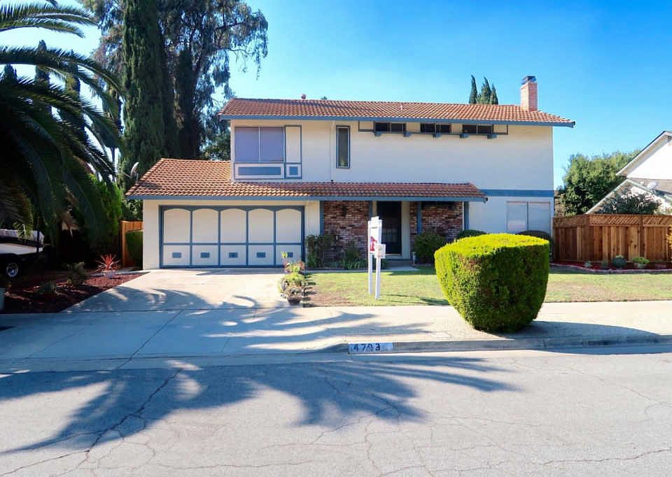 1st image of 4793 Rue Orleans Ct