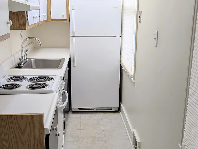 1403 Wightman St #4 — Photo 5