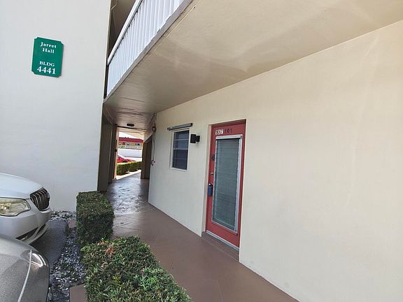 2nd image of 4441 NW 16th Street