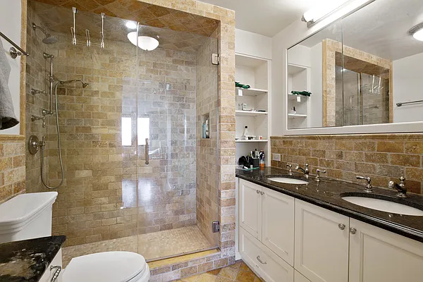 Sold by Luca Paci Real Estate | media 5