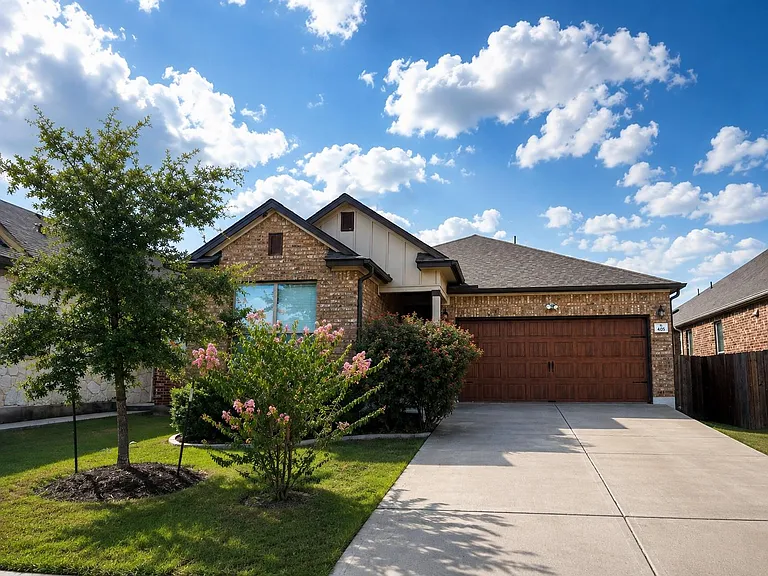 405 Kaden Prince Dr — Photo 1