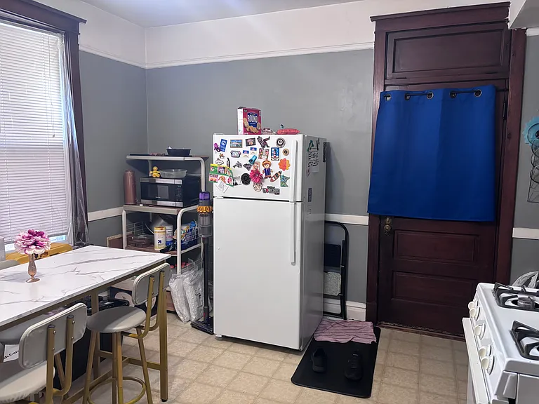 3309 S Union Ave #2R — Photo 5