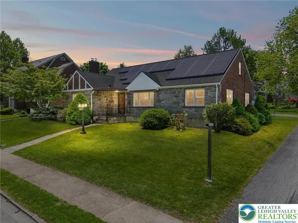 729 12th Ave, Bethlehem, PA 18018