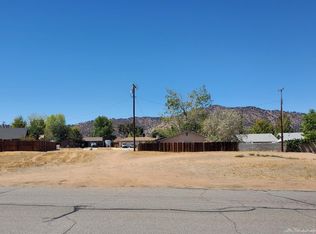 21613 Brook Dr, Tehachapi, CA 93561