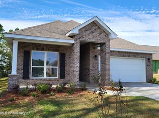 505 Sandy Pelican Cv, Ocean Springs, MS 39564