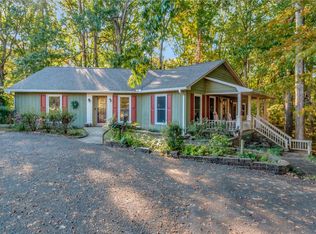 407 Oakwood Dr, Lawrenceburg, TN 38464