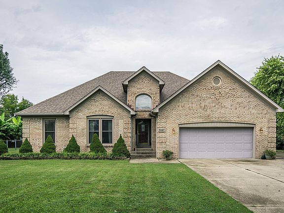 2nd image of 3107 E Hebron Ln