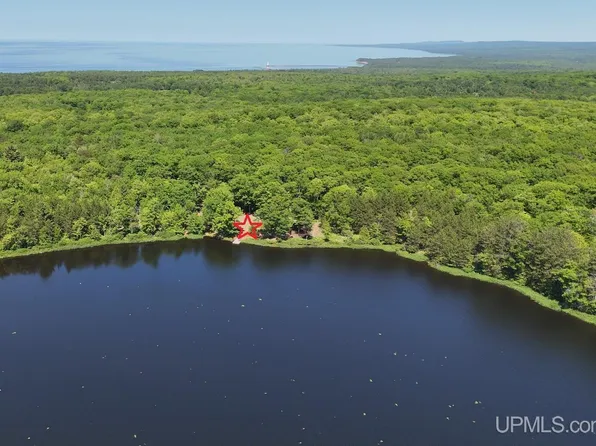 Tbdw8 N Superior Rd, Houghton, MI 49931