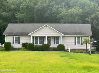 1736 N Boyd Rd, Pinetown, NC 27865