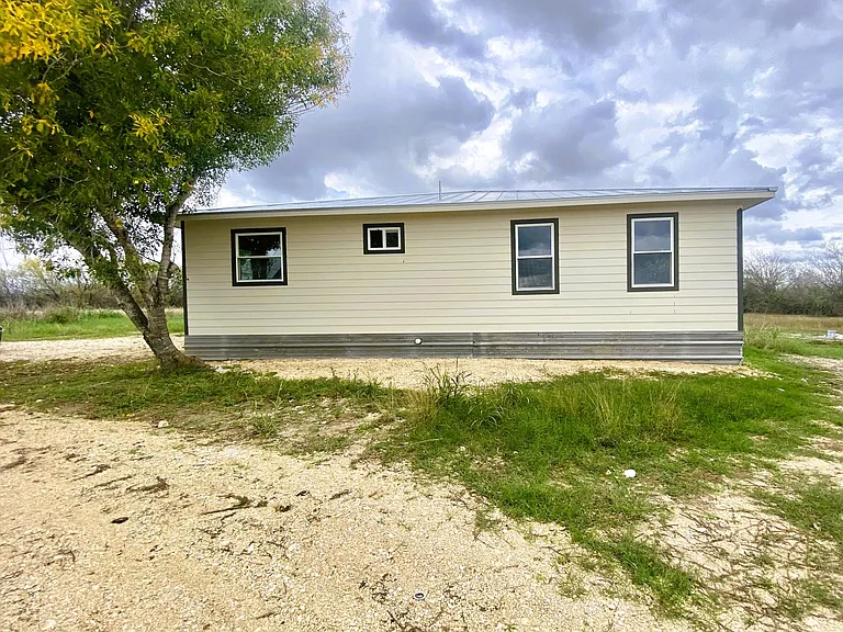 10888 State Park Rd — Photo 33