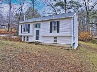 9 Woodbine Path, Dracut, MA 01826