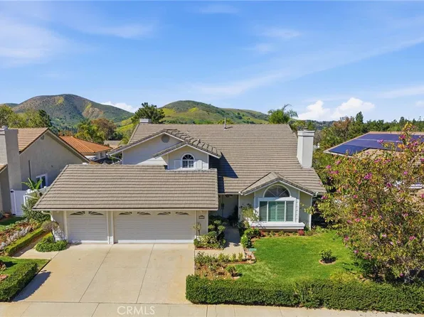 777 Covewood St, Oak Park, CA 91377