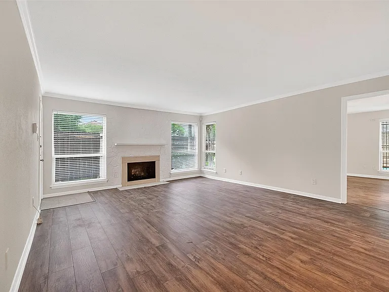 3700 W Clay St #227 — Photo 9