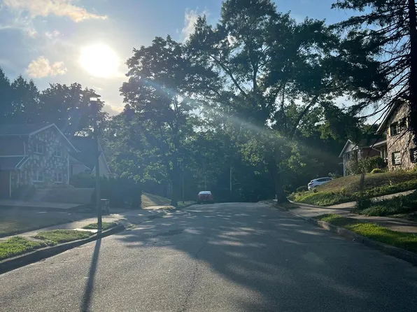 7110 Mount Airy Ter, Philadelphia, PA 19119