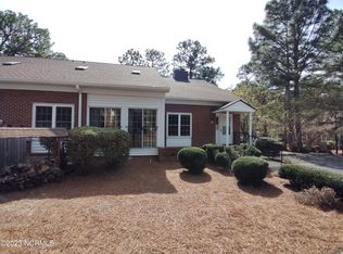 16 Pinehurst Mnr APT D, Pinehurst, NC 28374